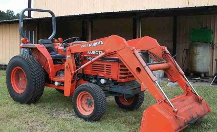 KUBOTA L4300 PIERŚCIENIE I TŁOKI